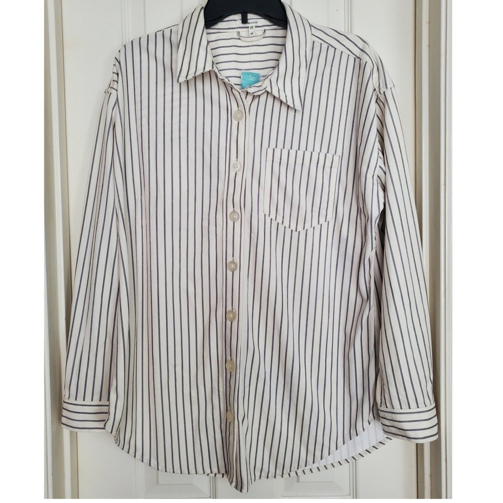 Maurices Button Down Shirt White Navy Pinstripe Long Sleeve Casual Workwear M